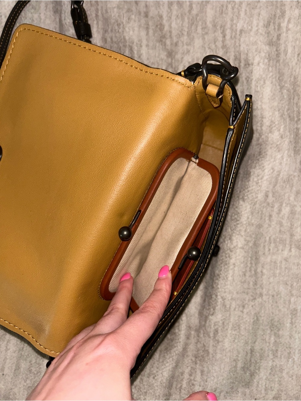 Coach bag - Picture 7 of 8